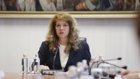 Консултации при Йотова: Важно е хората да имат доверие в ЦИК и нейния авторитет СНИМКИ/ВИДЕО