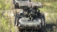 Руските военни след 3 години на битки: Изпратиха ни да умираме, а те пият бира в бара