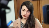 Лена: Митов задължително да си ходи, официално искам оставката му