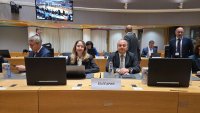 От Брюксел Абровски настоява за специална подкрепа за розопроизводителите