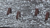 Свирепа буря и градушка връхлетяха София ВИДЕО