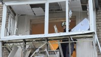 Подземните фабрики на Украйна показват на НАТО как се произвежда във военно време