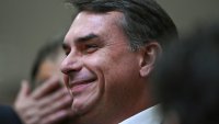 Избягалият в САЩ Болсонаро: Аз съм истинският лидер на Бразилия