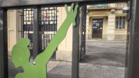Сигналите ви: Скандален директор, платена магистратура и спряно образование, насилие...