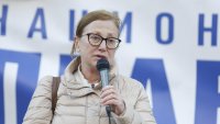Лулчева: По "Петрохан" се води спор извън терена на правото