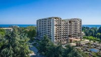 Нов живот за една легенда: започна реконструкцията на Grand Hotel Varna