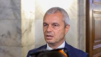 Костадинов: Крайно време е за оставка на целия политически елит