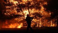 В Гърция гасят пожар до българската граница