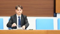 Въпреки скандала с гей оргията: Вчера Мариан Бачев е играл в пиеса на Росен Белов