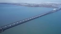 Киев: Поразихме Кримския мост с 1100 кг подводни експлозиви
