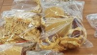 Хванаха златни и платинени накити за над 400 000 лева на Капитан Андреево