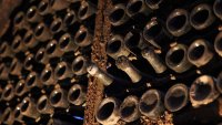 Грузия продава на търг винена колекция от 40 000 бутилки на Сталин