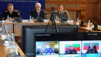 Приблизително 270 военнослужещи участват в операции на НАТО и ЕС