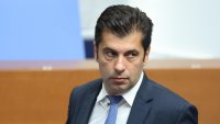 Кирил Петков нападна Борисов, разигравал театър