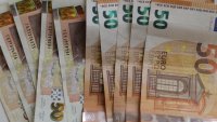 Зам.-министър препоръча безкасови плащания през януари 2026 г. заради еврото