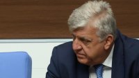 Екоминистърът: Вотовете на недоверие губят ценно време
