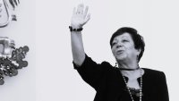 Прощаването с Божана Апостолова ще бъде на 5 юни