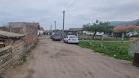В "турската махала" в с. Маноле празниците са без край: Музиката не спира денем и нощем