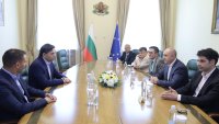 Радев: България не трябва да изостава в технологичния свят