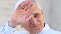 Папата е обезпокоен от случващото се в Съединените щати