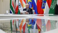 Стратегията на Путин да обещава мир се проваля