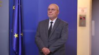 Шефът на БНБ увери: Още от първите дни евро ще има за всички 