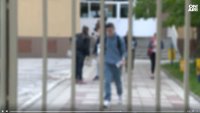 11 преписвачи с "бръмбар" в ухото бяха заловени на матурата по БЕЛ в Хасково