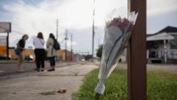 "Наблюдаваме повтарящ се модел": Служител на ICE застреля мъж в Хюстън