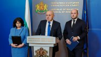 Дончев за бедствието в Бургаско: В момента акцентът е спасяването на човешки животи
