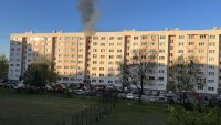  Открито е тяло при пожара в блок в Перник 