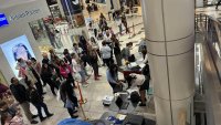Евакуираха спешно посетители и служители в столичен мол