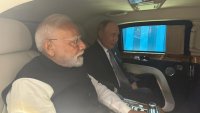 Моди и Путин разговаряха 50 минути в лимузината на руския лидер