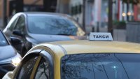 И таксиметровите шофьори се жалват от цените на горивата, курсовете излизали на загуба