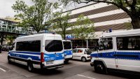 Няколко души са взети за заложници при банков обир в Германия