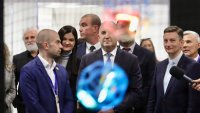 Радев: Ясно е, че дроновете, ударили корабите, са или украински, или руски