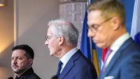Стуб и Стьоре разговаряха с Путин: Европа търси път към мирни преговори за Украйна