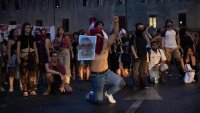 Протести в Болоня след смъртта на мъж при опит за арест