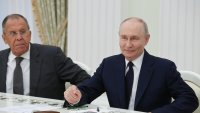 Войната с Иран засили подозренията на Русия, че САЩ искат смяна на режима в Москва