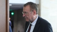Синът на Джевдет Чакъров задържан за разпит на границата?