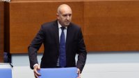 Радев към ПП: Битката с олигархията я водим, но битката с вашата глупост е трудна