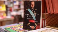 Хуан Карлос откровено за диктатора Франко, абдикацията и убийството на брат си 