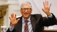 Филантропът Бил Гейтс ще раздаде богатството си на бедните