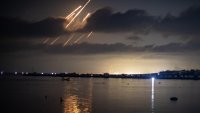 Най-малко осем души за загинали при ирански удари срещу Израел 