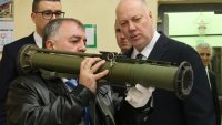 Секторът на отбраната в България: В него работят 70 хил. души, генерира 4% от БВП