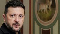 Зеленски иска Русия да вие от санкции и Москва да падне на колене