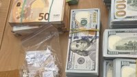 Хванаха недекларирани $740 000, 30 000€ и 1288 гр. злато на Капитан Андреево