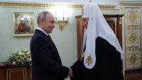 Патриарх Кирил и Путин: Църквата има интерес от танковете и дроновете
