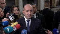 Радев заминава за Париж и Брюксел, ще се срещне с Макрон и Рюте