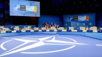 НАТО и преди е избягвала разпад, но никога не е била толкова близо