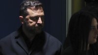 Зеленски посети войниците на фронта, проведе координирано съвещание